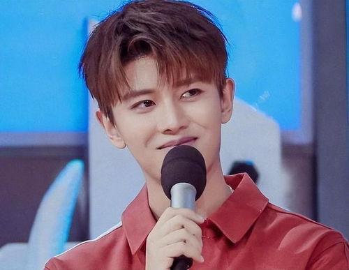 吃瓜爆料任嘉伦新瓜视频,揭秘明星私生活幕后真相  第1张